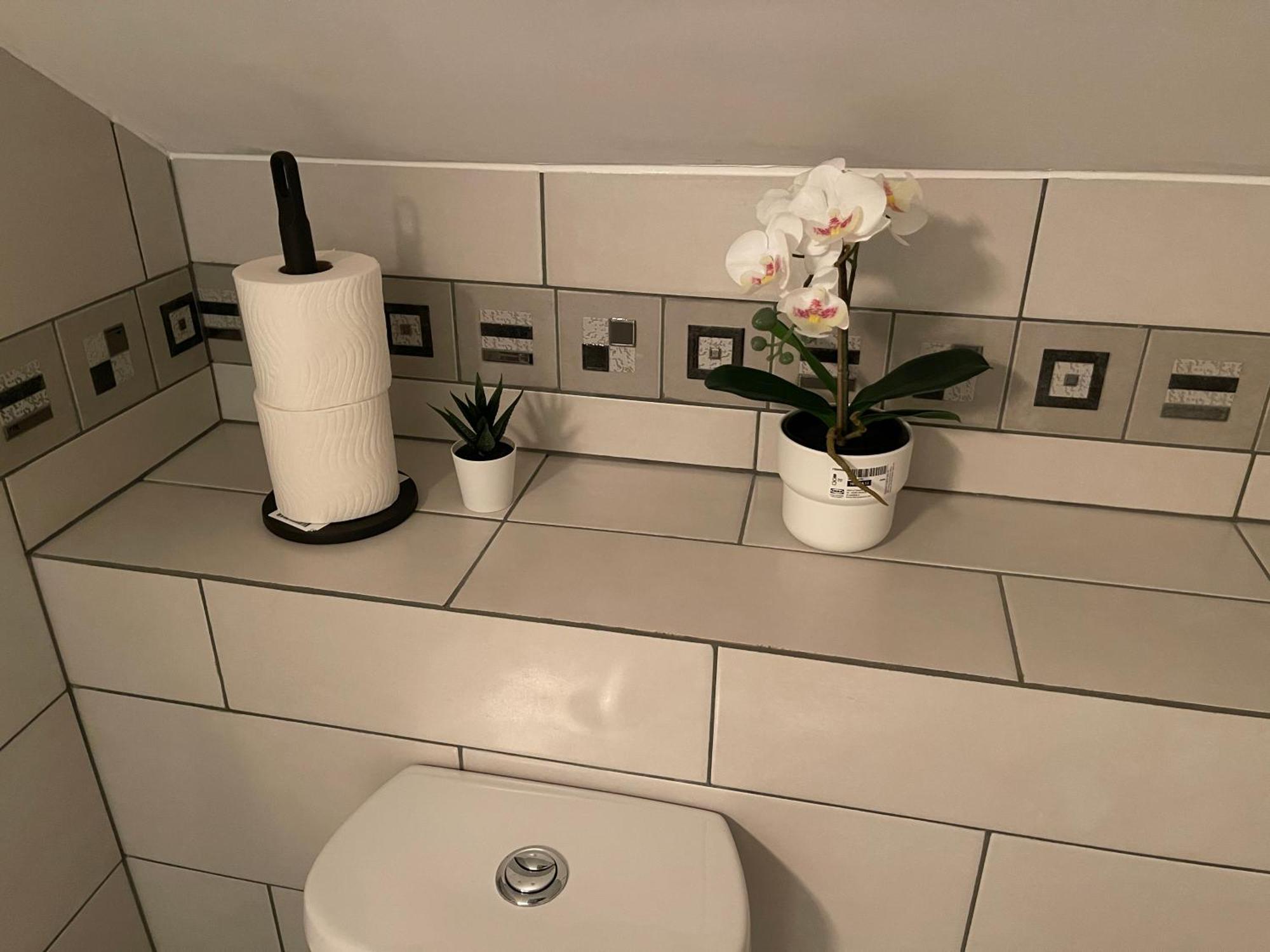 Apartment Luxury Deluxe In Surbiton, Good Access To London Waterloo Surbiton