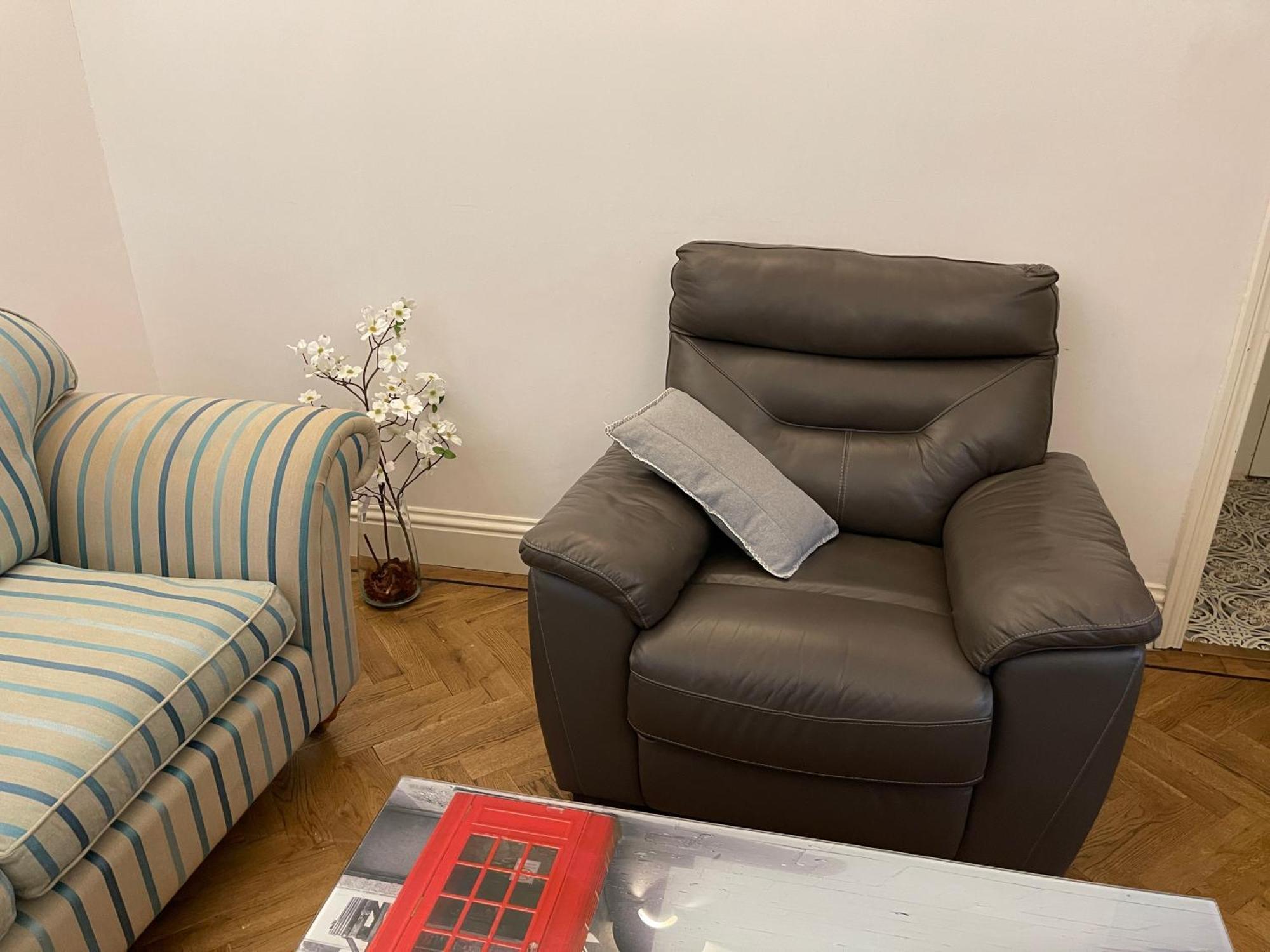Luxury Deluxe In Surbiton, Good Access To London Waterloo * Surbiton